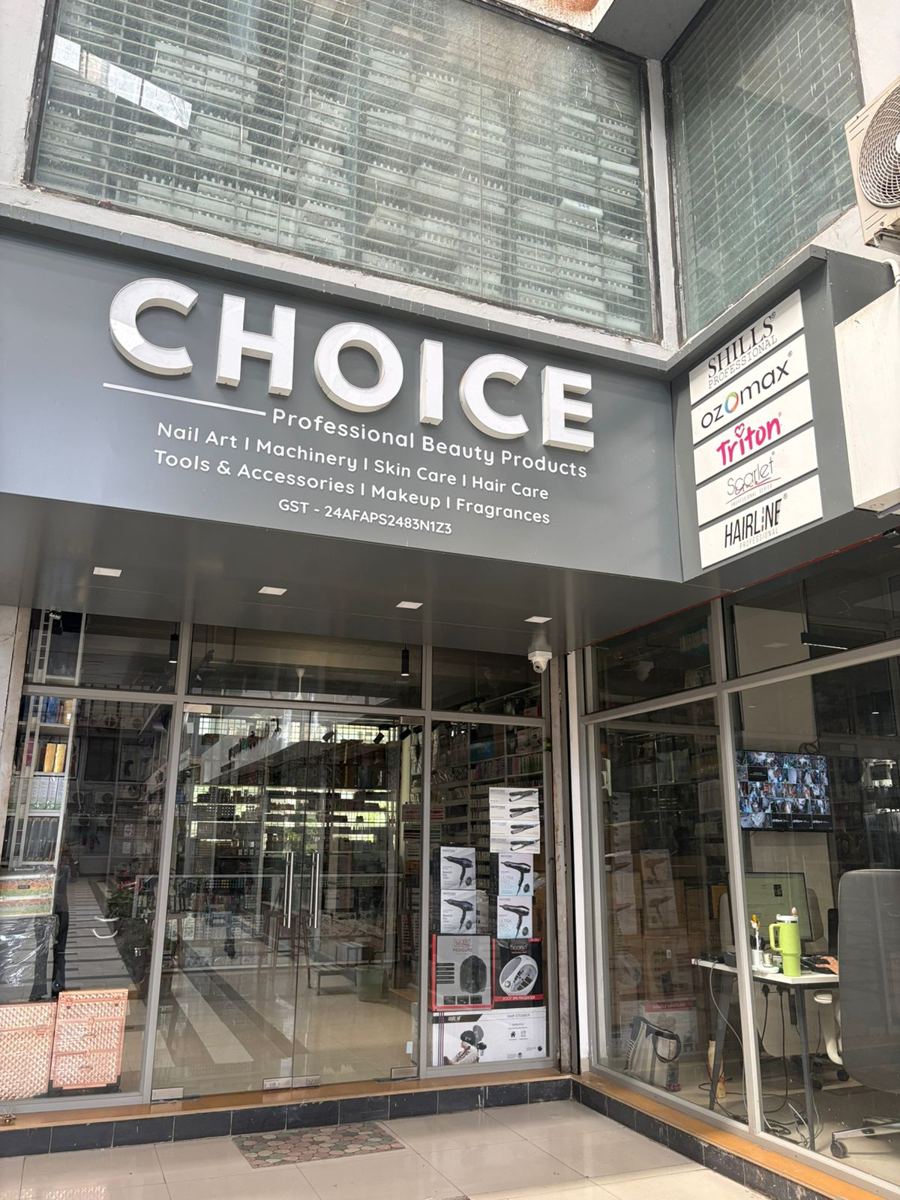 Entrance of the Choice showroom in Nehrunagar